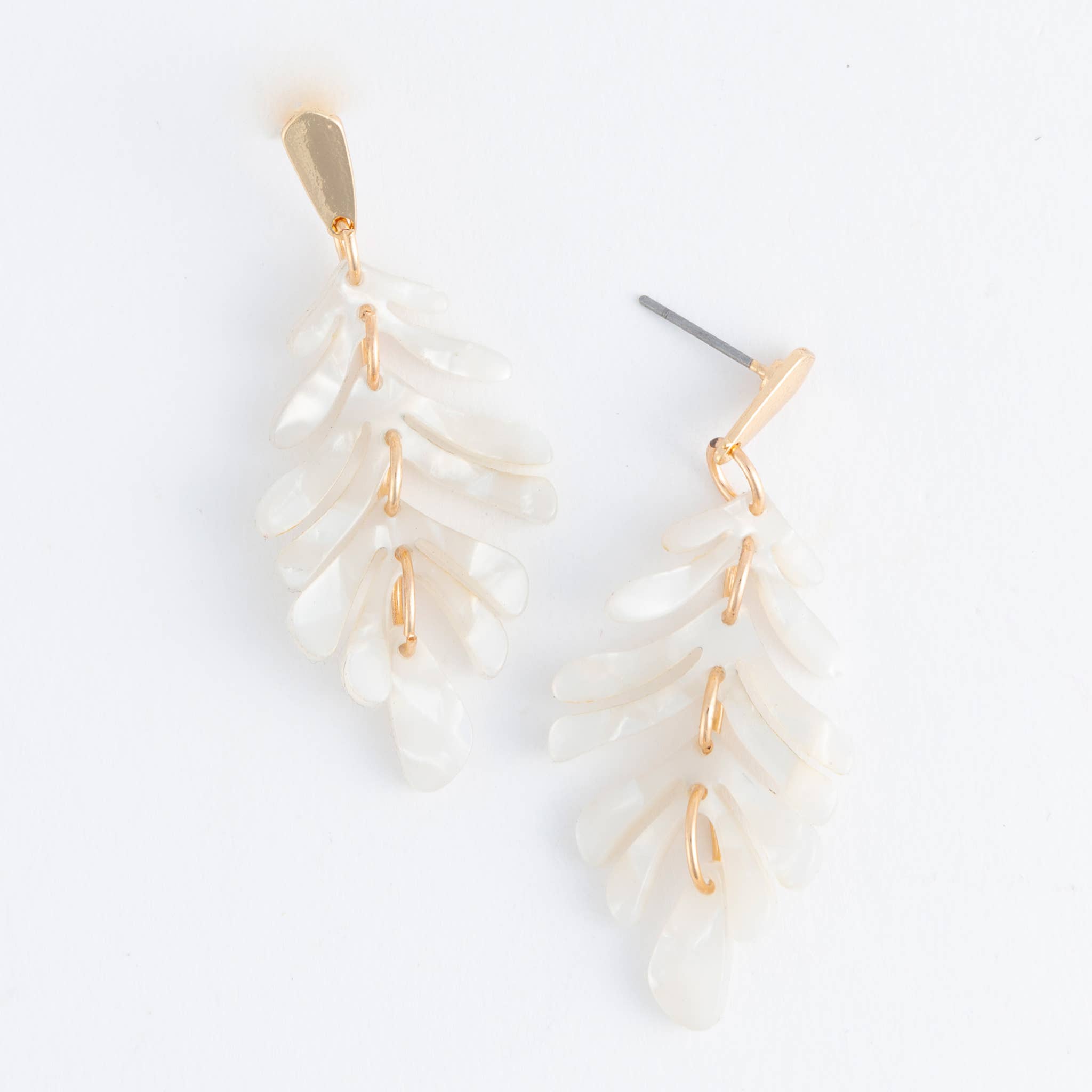 Drop Earrings Ailani Acrylic Feather