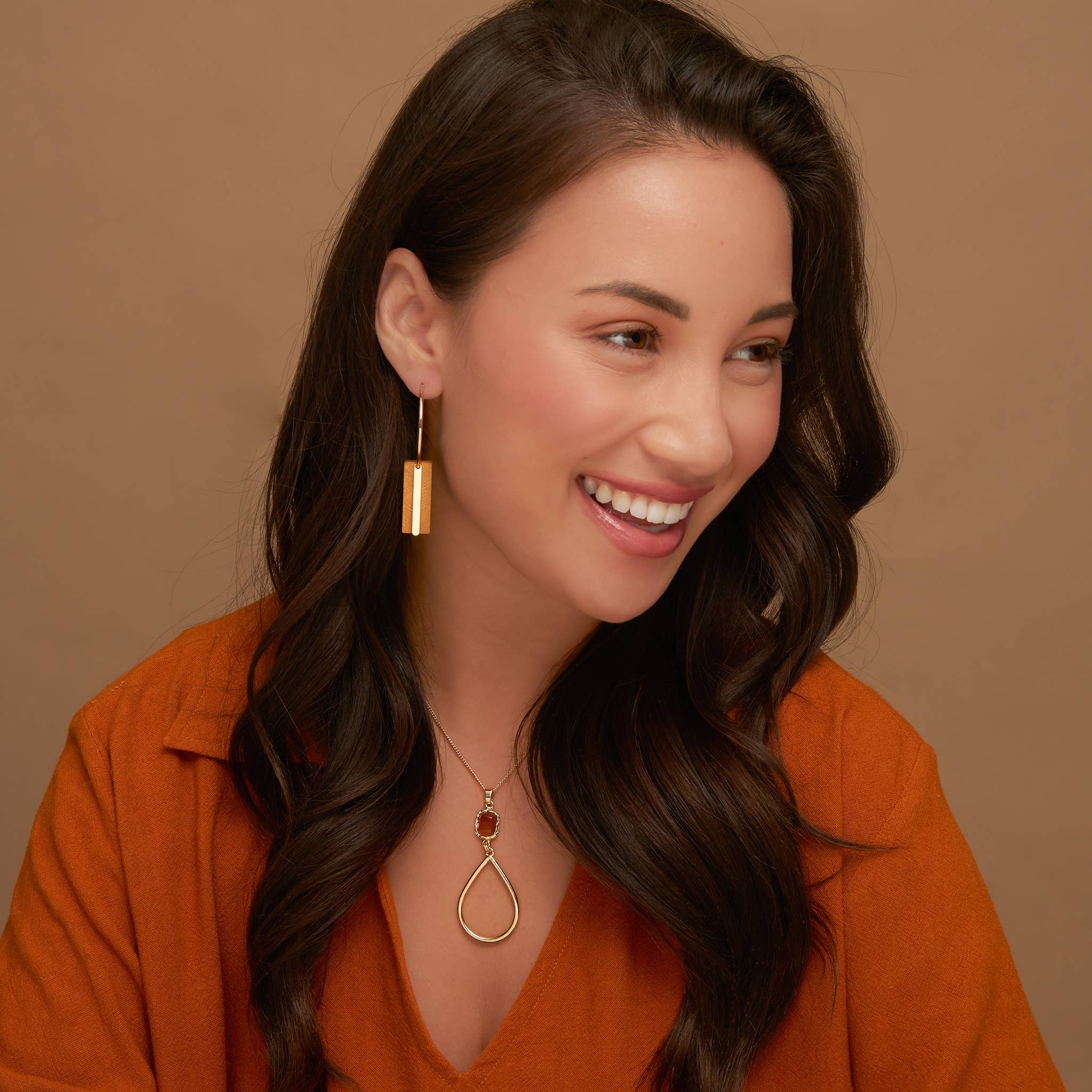 Jolie Wooden Bar Gold Hoop Earrings
