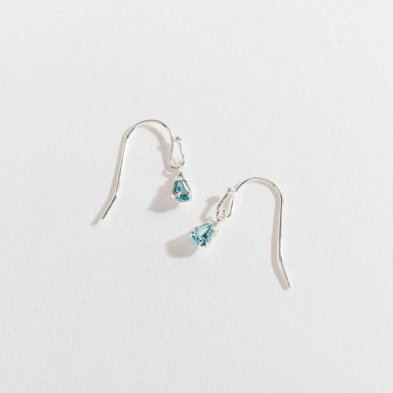 Silver Teardrop Ear Sense Earrings