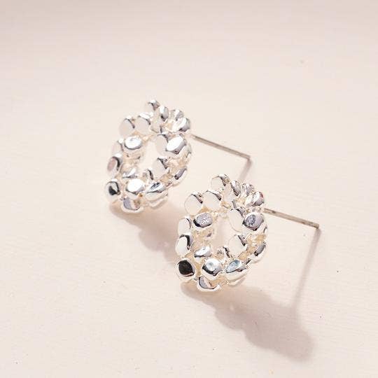 High Polish Flat Brass Bead Twist Wreath Post Earrings