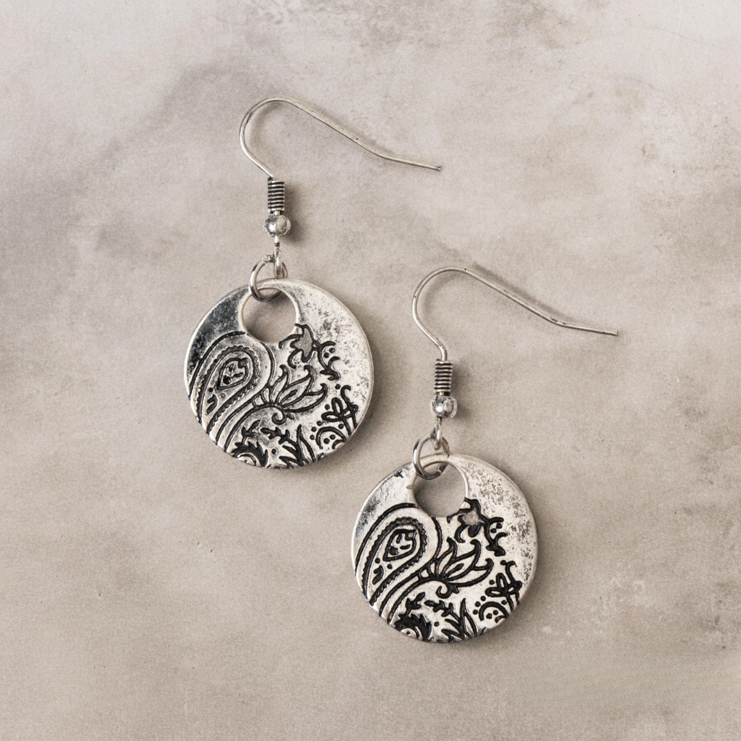 Norah Engraved Paisley Drop Earrings