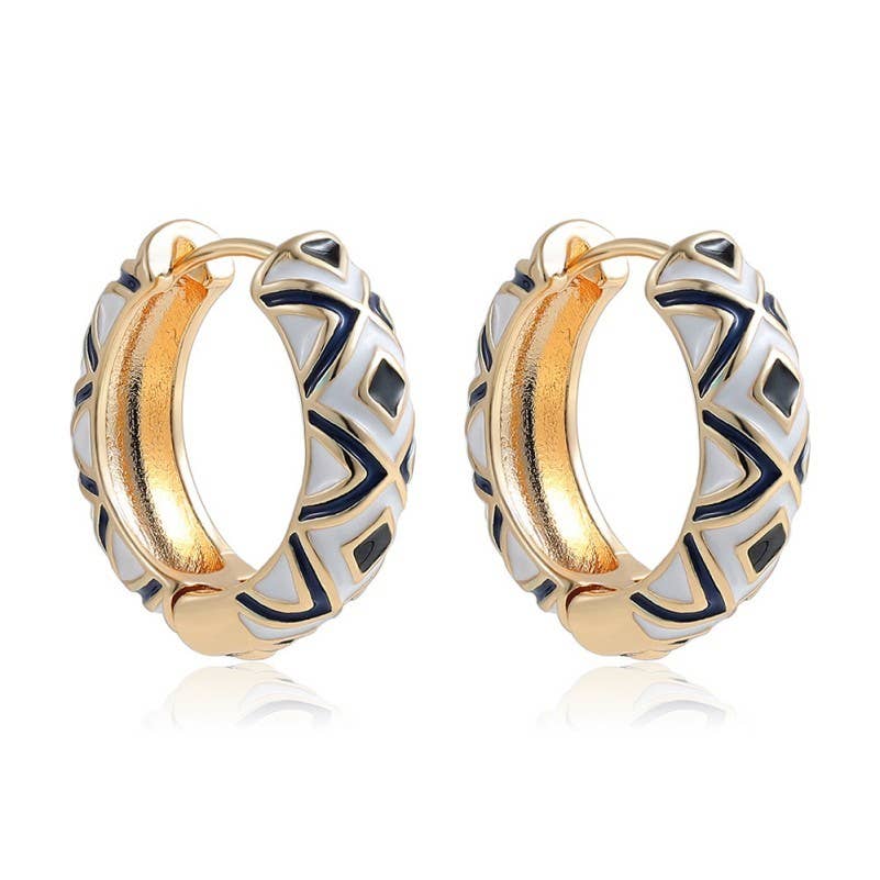 VINTAGE CLOISONNE AZTEC HUGGIE HOOP EARRINGS | 40E429