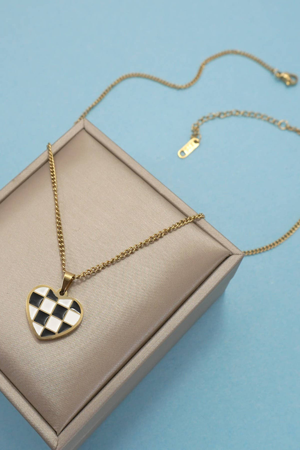 18K STAINLESS STEEL TARNISH FREE HEART NECKLACE | 40NK9439